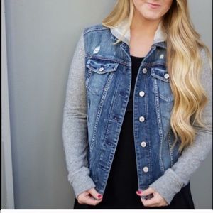 Jean jacket with hood